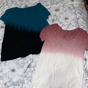 Pack of 2 American Eagle Extra Soft Two Toned Hobo T-Shirts, Size XS 2 for $9